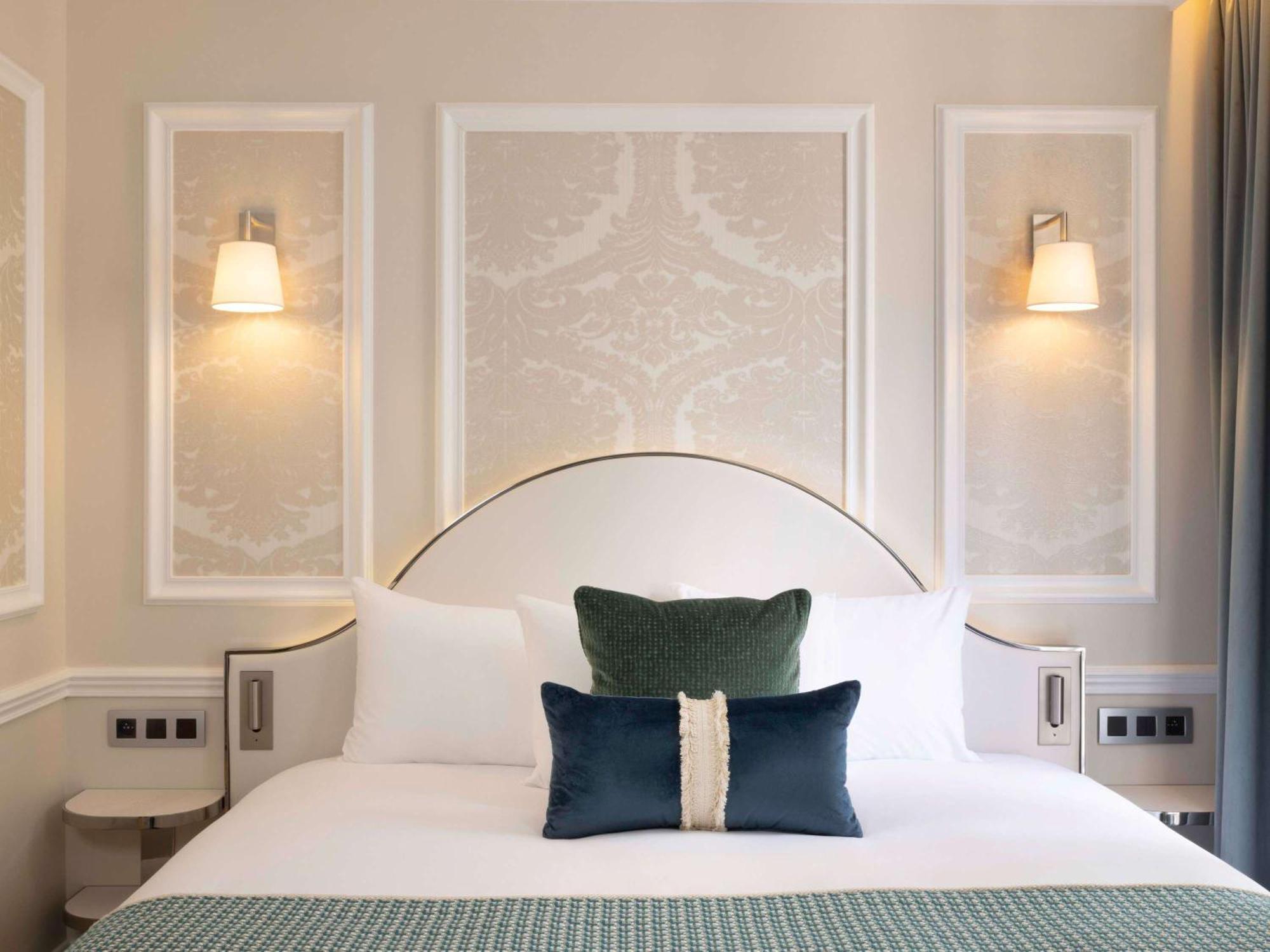 เมอร์เคียว ปาริส เลอ ซอบอน ชองต์ เจอร์เมน เด เพร Hotel ปารีส ภายนอก รูปภาพ
